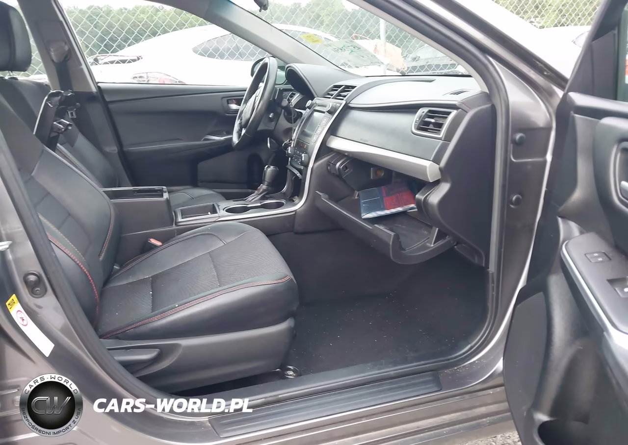 2016 Toyota Camry Se VIN:4T1BF1FK6GU265302 - 5