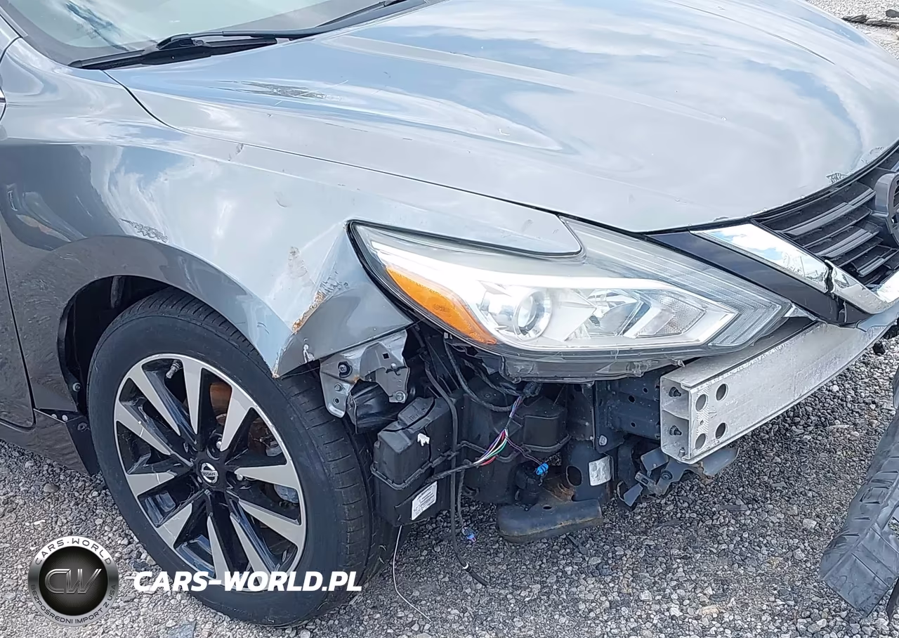 2018 Nissan Altima 2.5 Sv VIN:1N4AL3AP4JC160767 - 17