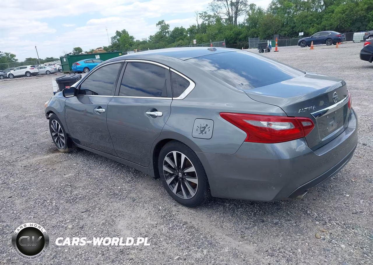 2018 Nissan Altima 2.5 Sv VIN:1N4AL3AP4JC160767 - 3