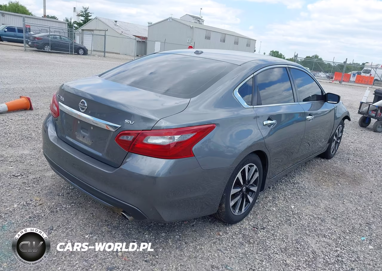 2018 Nissan Altima 2.5 Sv VIN:1N4AL3AP4JC160767 - 4