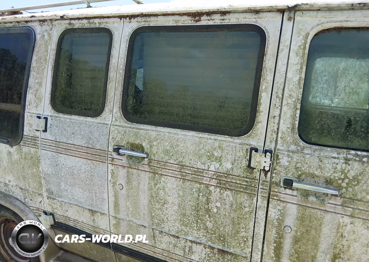 1994 Chevrolet G20 VIN:1GBEG25H4RF120085 - 8