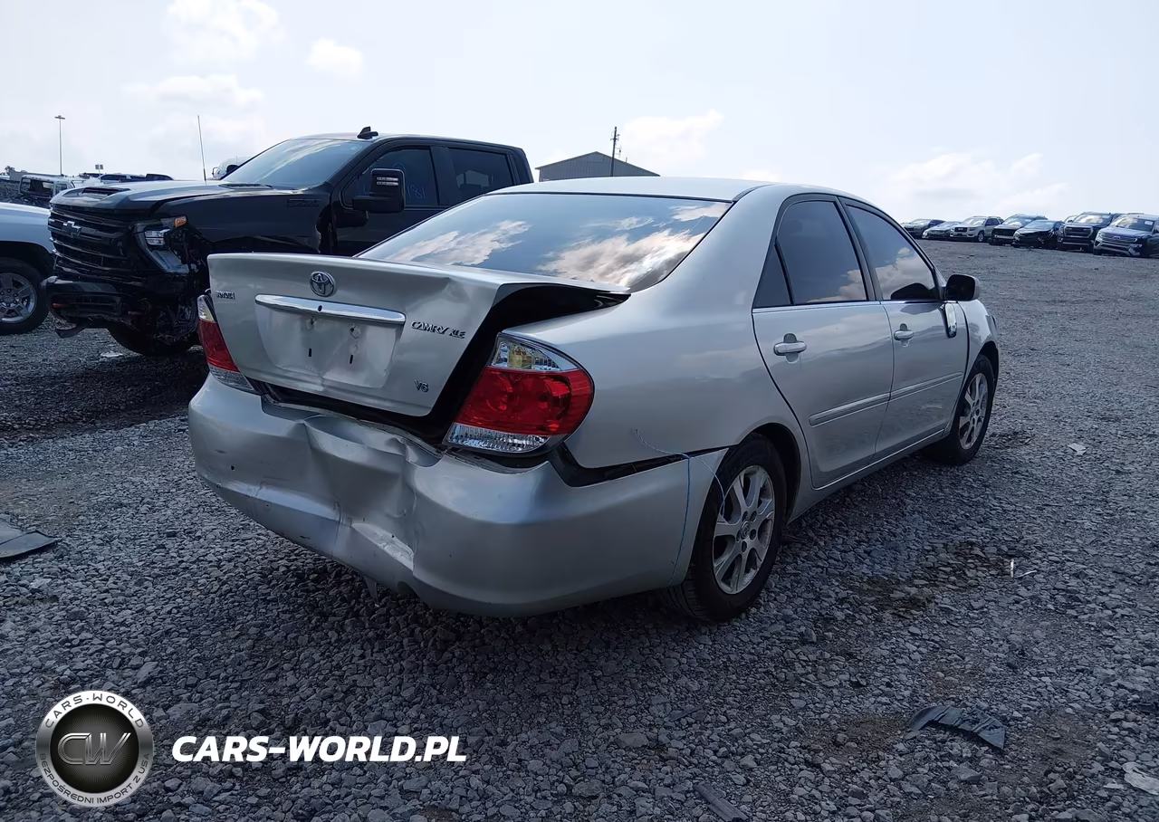 2005 Toyota Camry Xle V6 VIN:4T1BF30K45U086175 - 4