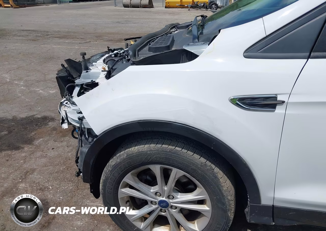 2018 Ford Escape Se VIN:1FMCU9G99JUC20754 - 20