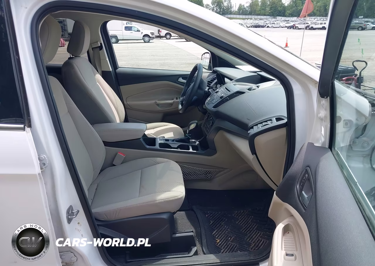 2018 Ford Escape Se VIN:1FMCU9G99JUC20754 - 5