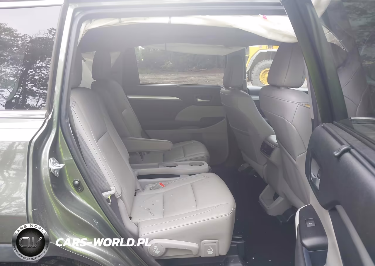 2017 Toyota Highlander Xle VIN:5TDKZRFH7HS208563 - 8