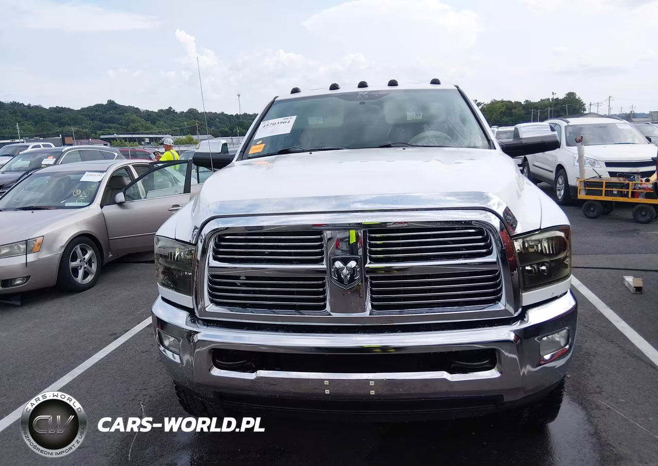 2011 Ram Ram 3500 Laramie VIN:3D73Y3HL4BG582193 - 13