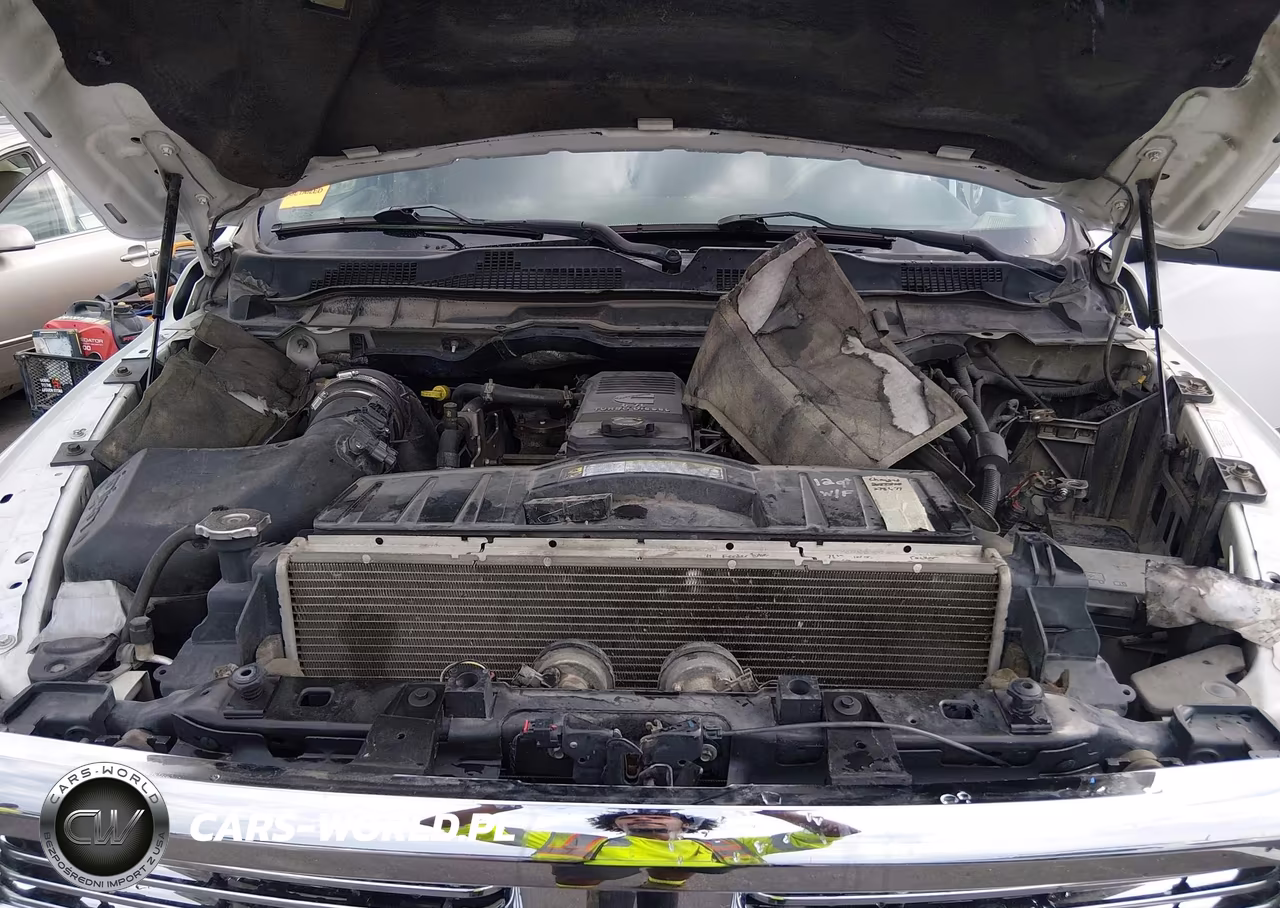 2011 Ram Ram 3500 Laramie VIN:3D73Y3HL4BG582193 - 9