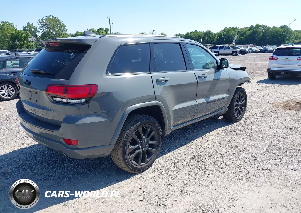 2022 Jeep Grand Cherokee Wk Laredo X 4X4 VIN:1C4RJFAGXNC120882 - 4