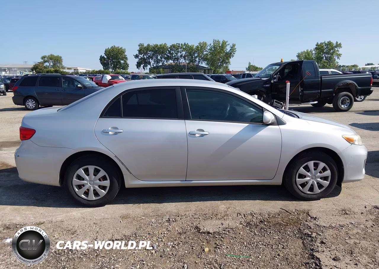 2011 Toyota Corolla Le VIN:JTDBU4EE6B9158057 - 13