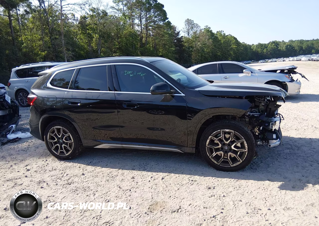 2026 BMW X1 xDrive28I VIN:WBX73EF0XT5474221 - 14