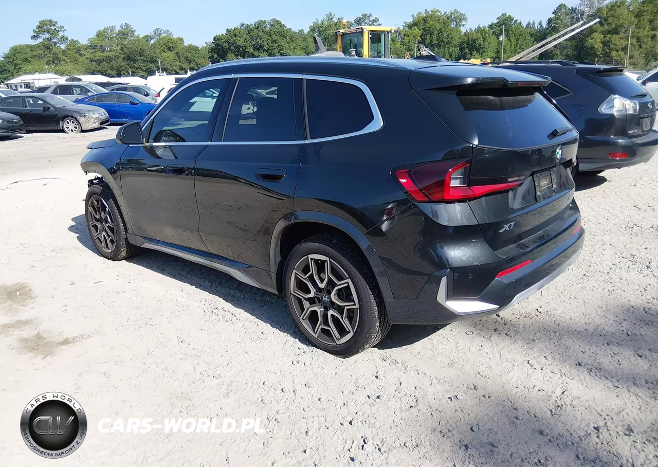 2026 BMW X1 xDrive28I VIN:WBX73EF0XT5474221 - 3