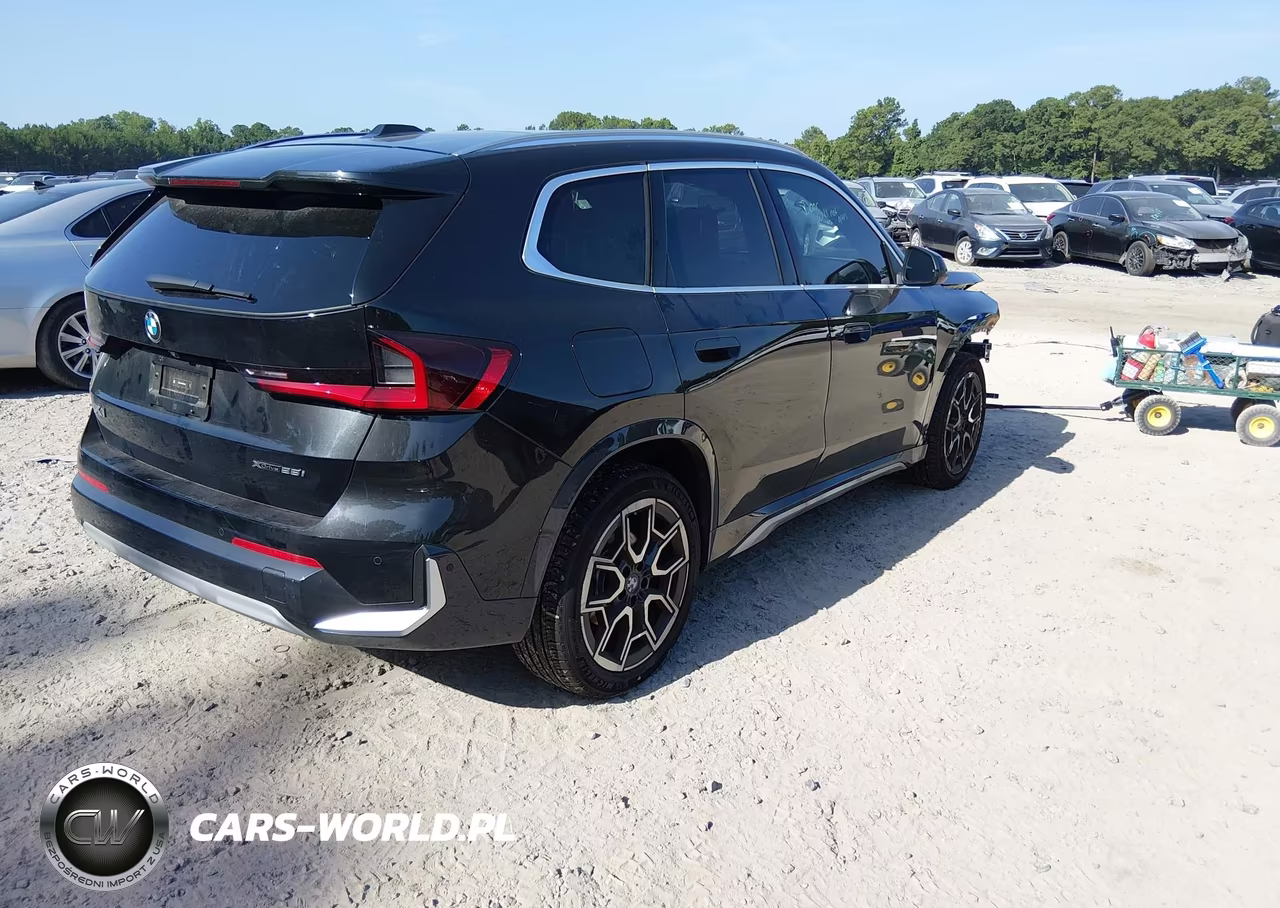 2026 BMW X1 xDrive28I VIN:WBX73EF0XT5474221 - 4