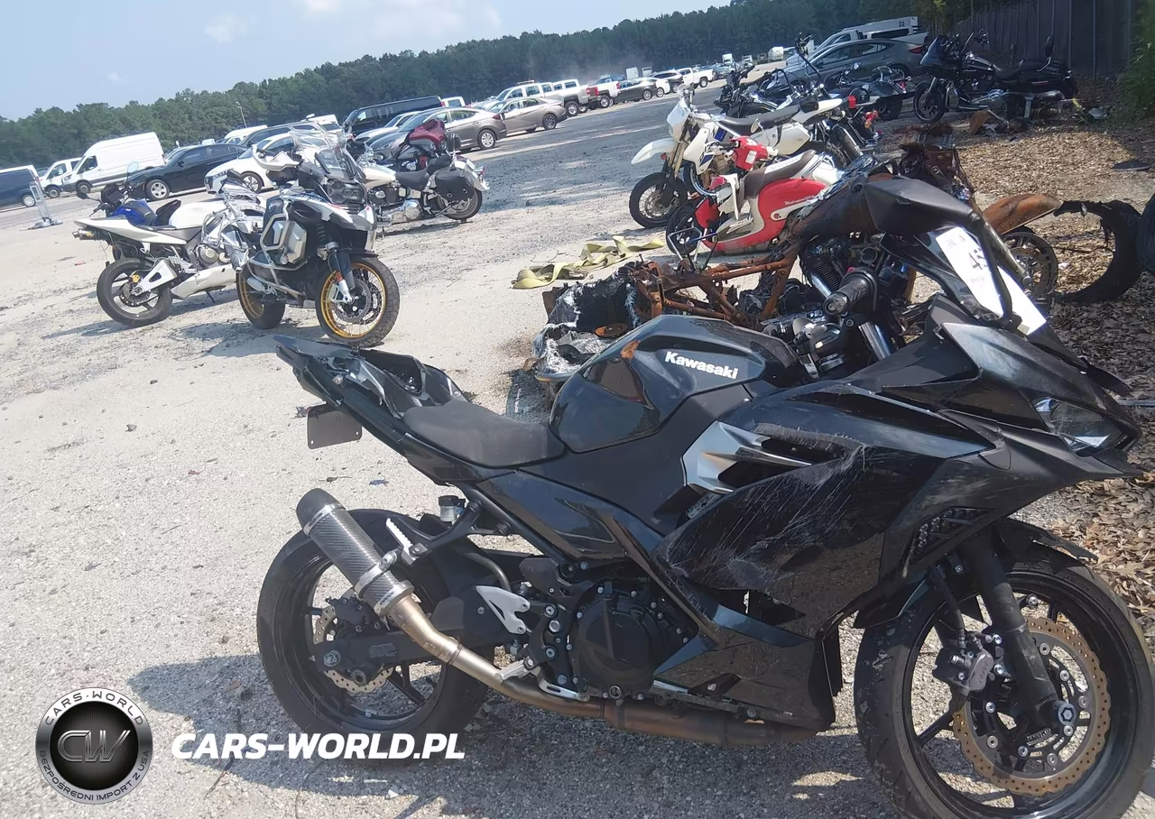 2022 Kawasaki Ex400 VIN:JKAEXKH19NDAH8652 - 11