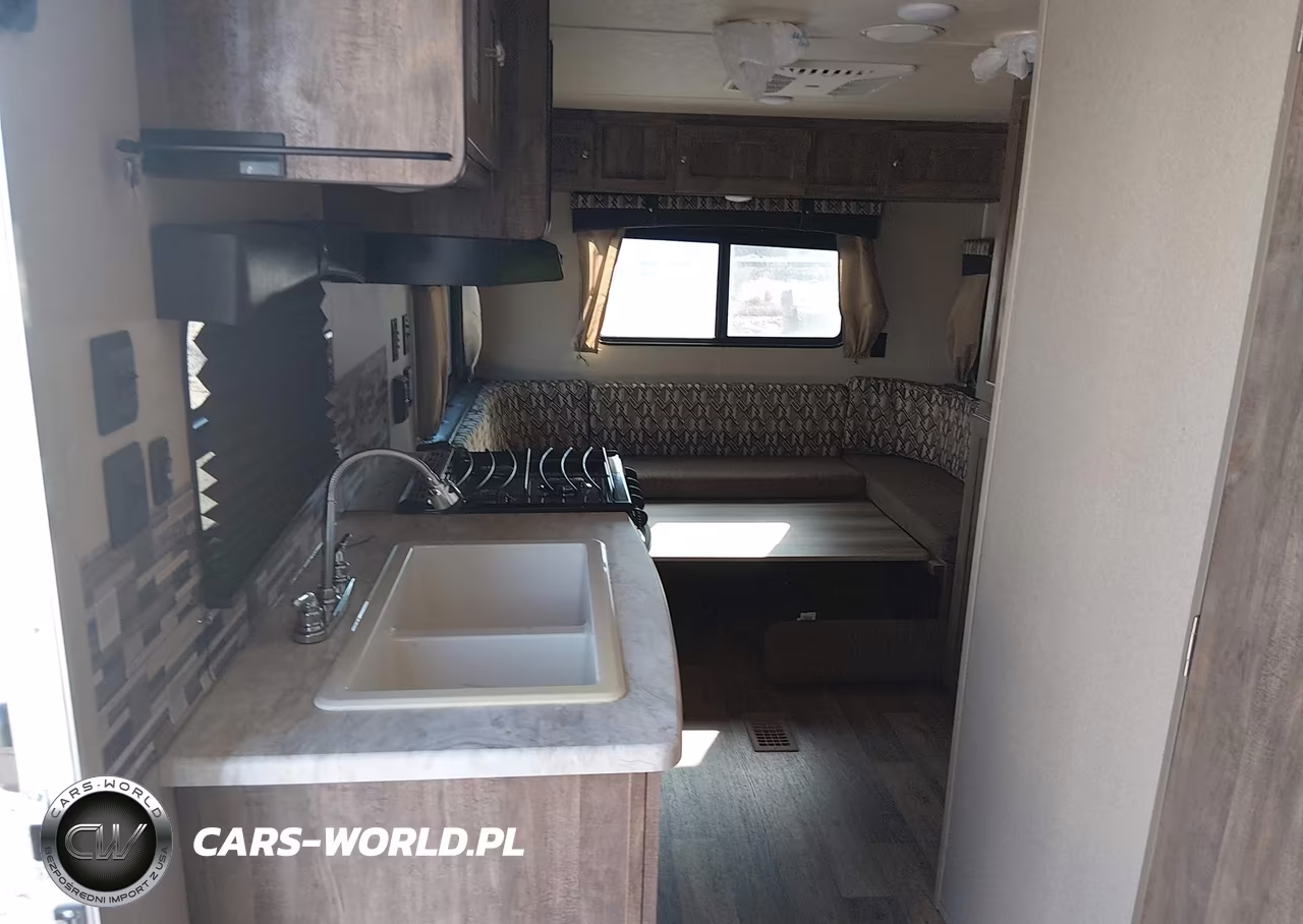 2017 Palomino Other VIN:4X4TPUV22HP065262 - 10