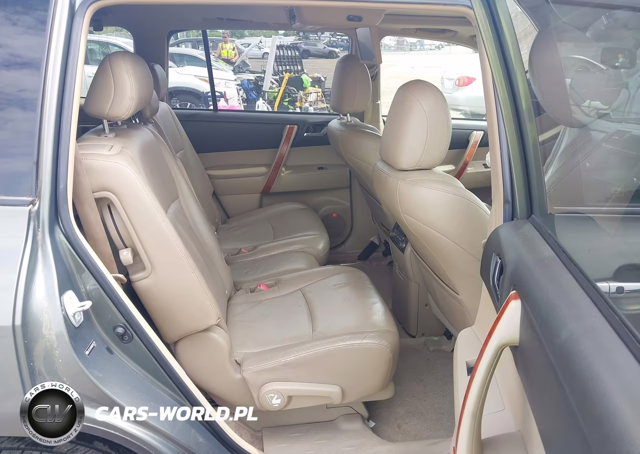 2008 Toyota Highlander Limited VIN:JTEES42A882041792 - 8