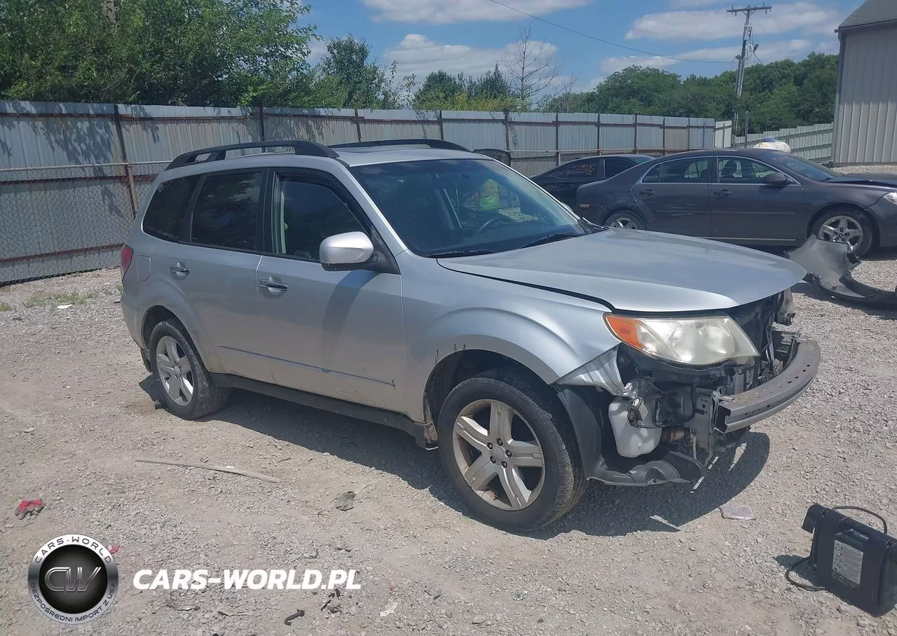 2010 Subaru Forester 2.5X Premium – zdjęcie 1 z 16