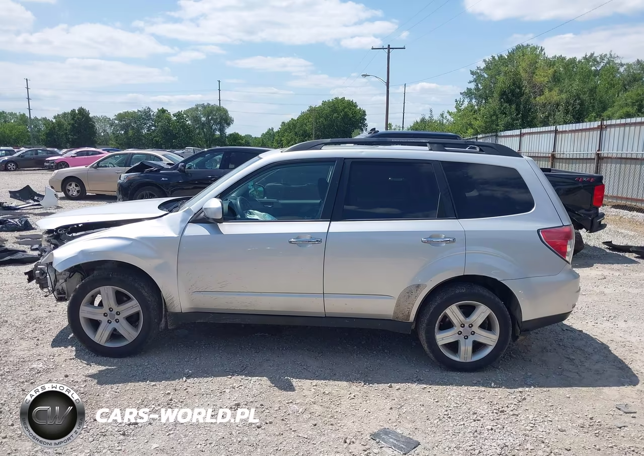 2010 Subaru Forester 2.5X Premium VIN:JF2SH6CC2AH905709 - 14