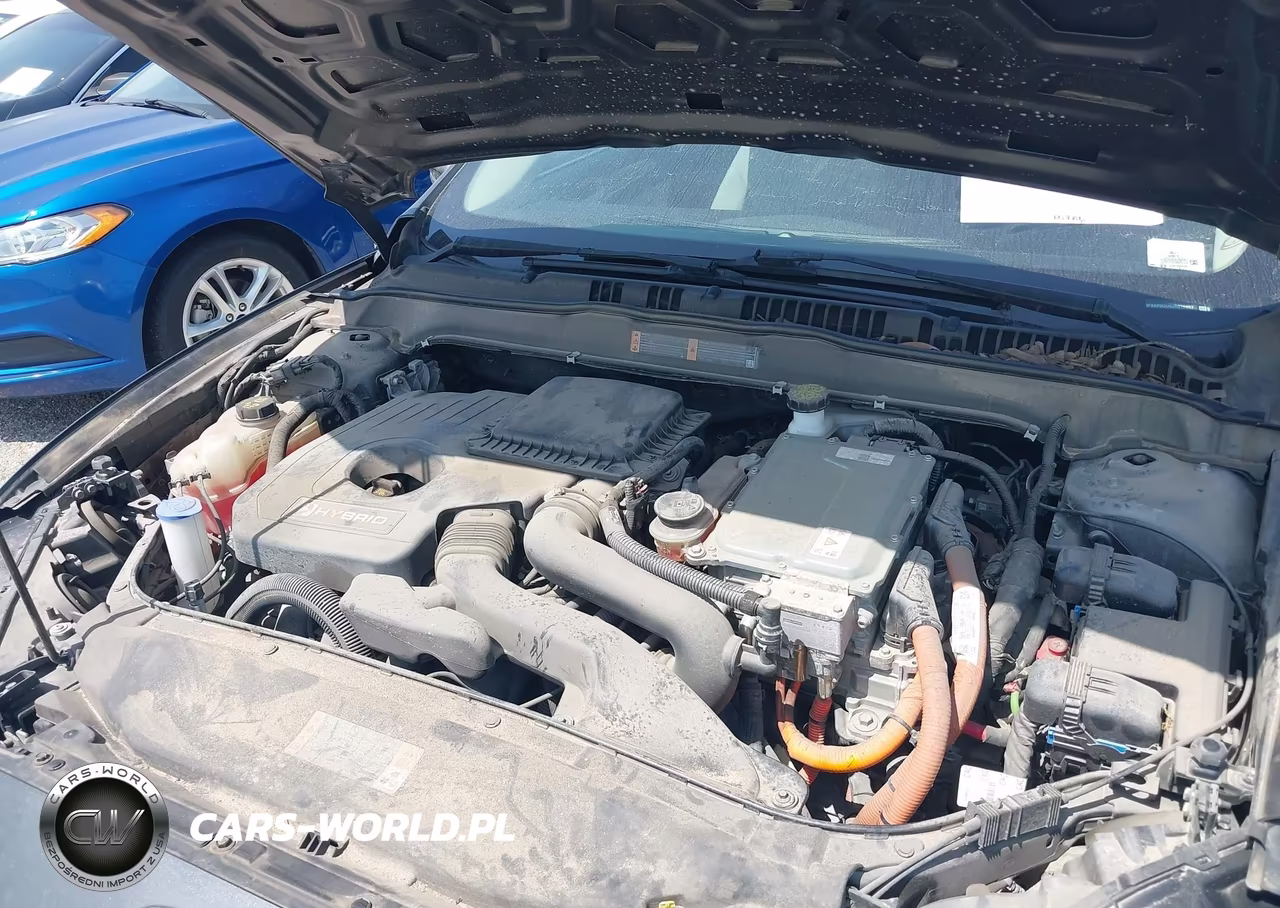2018 Ford Fusion Hybrid S VIN:3FA6P0UU9JR278857 - 10