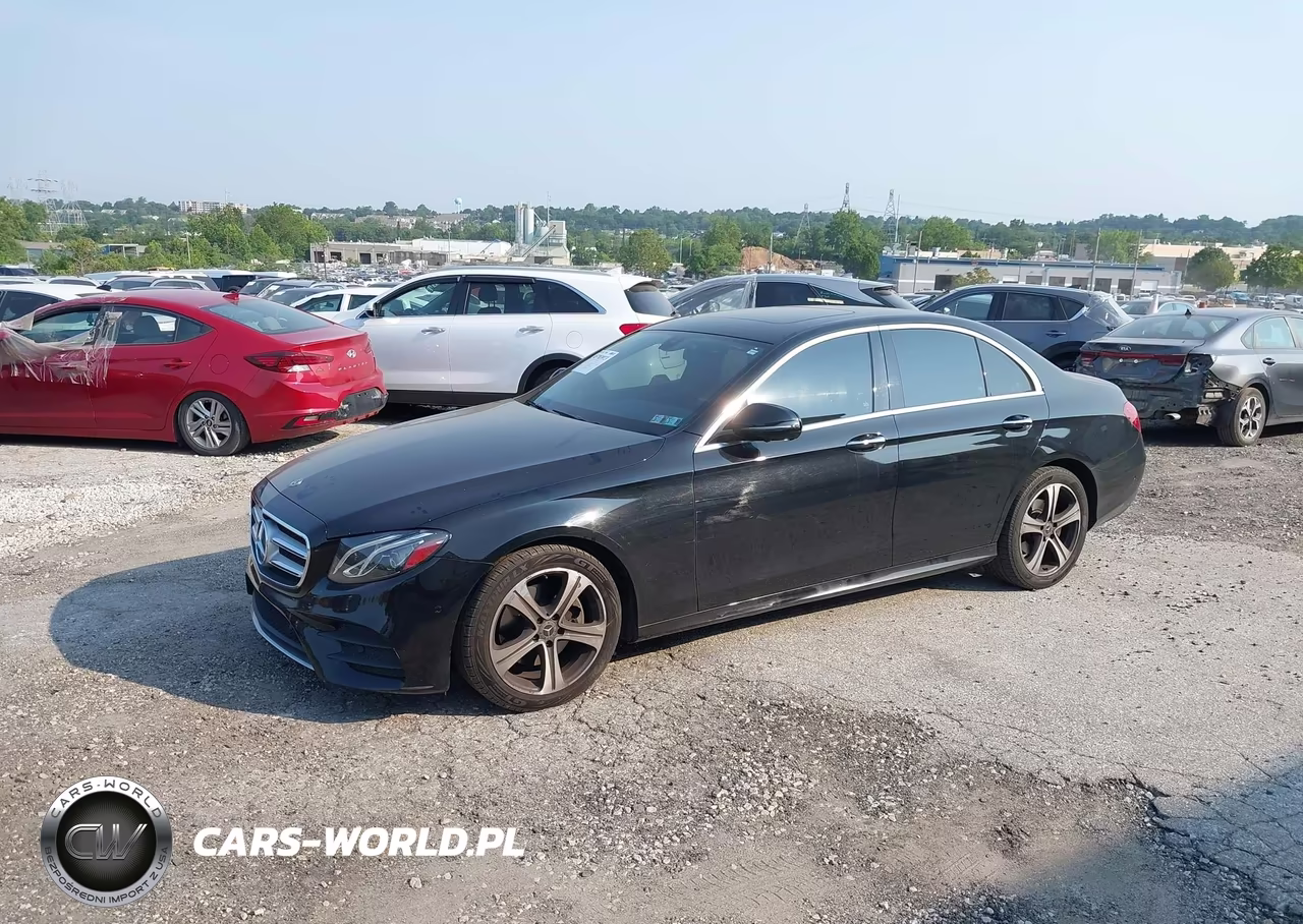 2019 Mercedes-Benz E 300 4Matic VIN:WDDZF4KB8KA507775 - 2