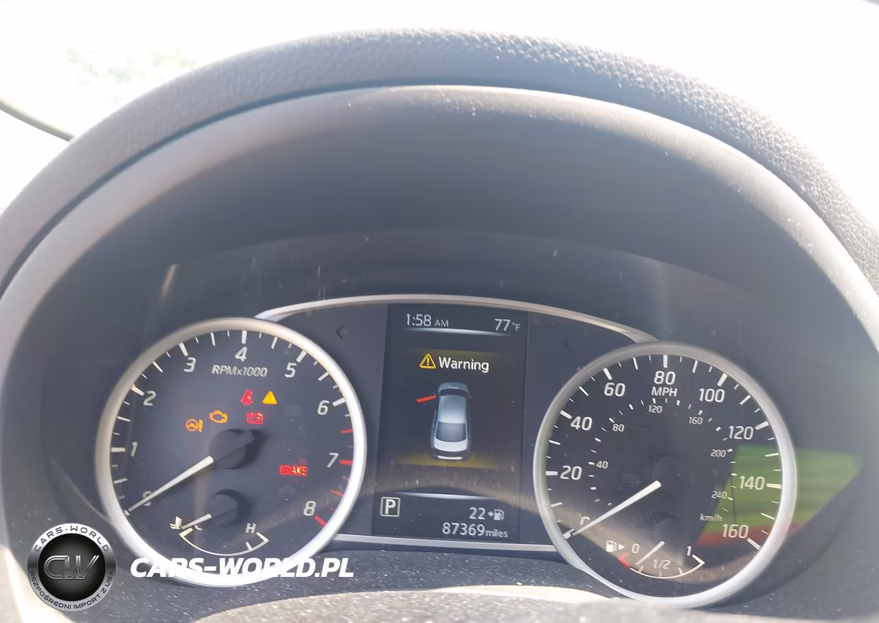 2017 Nissan Sentra Sr VIN:3N1AB7AP9HY335412 - 7