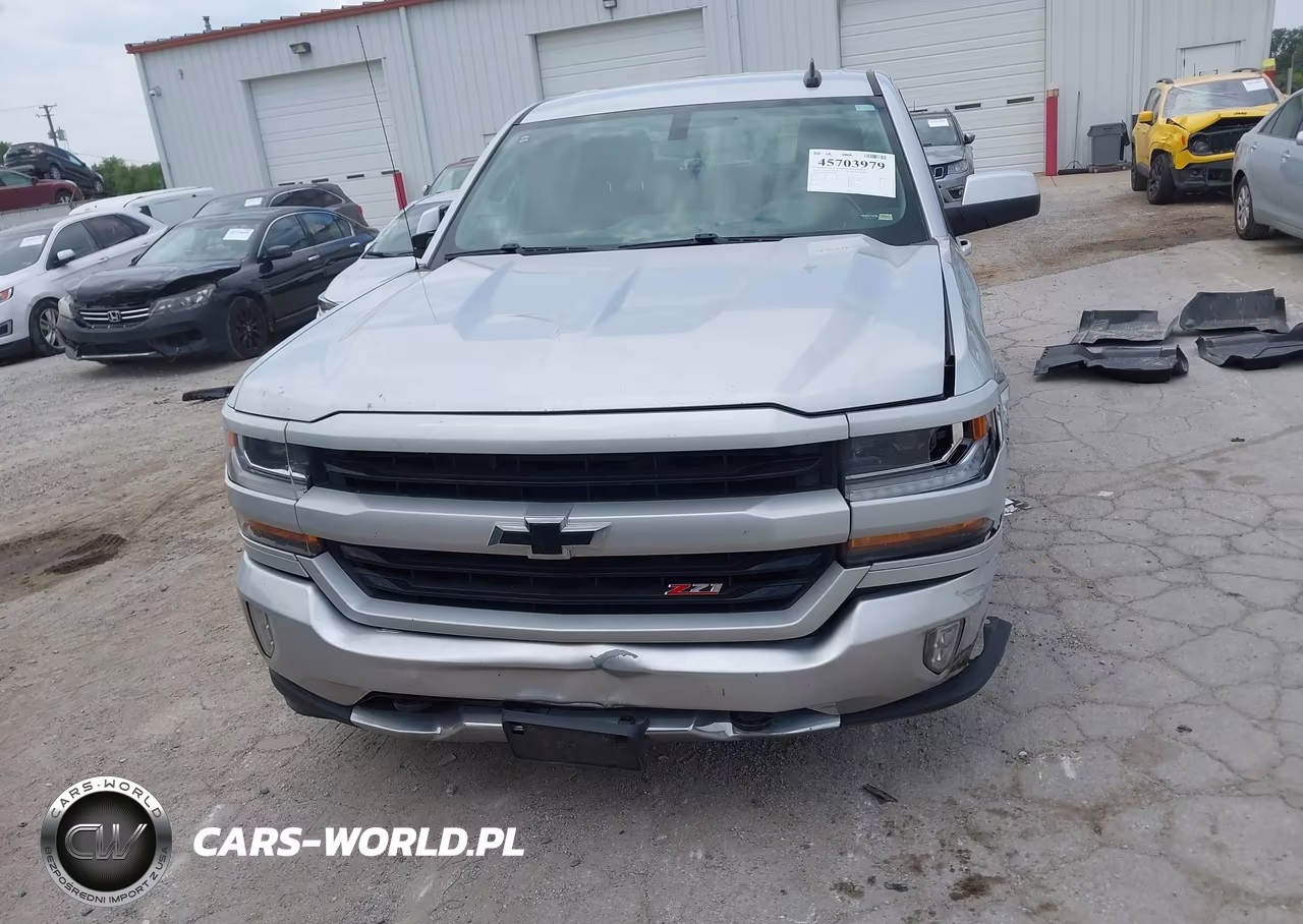 2018 Chevrolet Silverado 1500 2Lt VIN:1GCVKREH7JZ317080 - 12