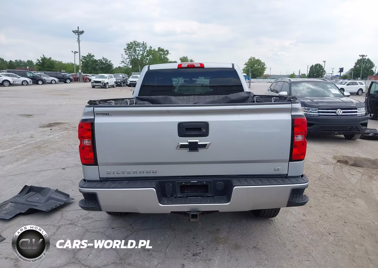 2018 Chevrolet Silverado 1500 2Lt VIN:1GCVKREH7JZ317080 - 16