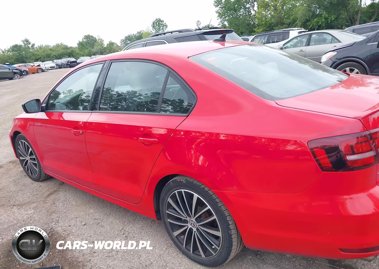 2016 Volkswagen Jetta 1.8T Sport VIN:3VWD17AJ2GM226432 - 14