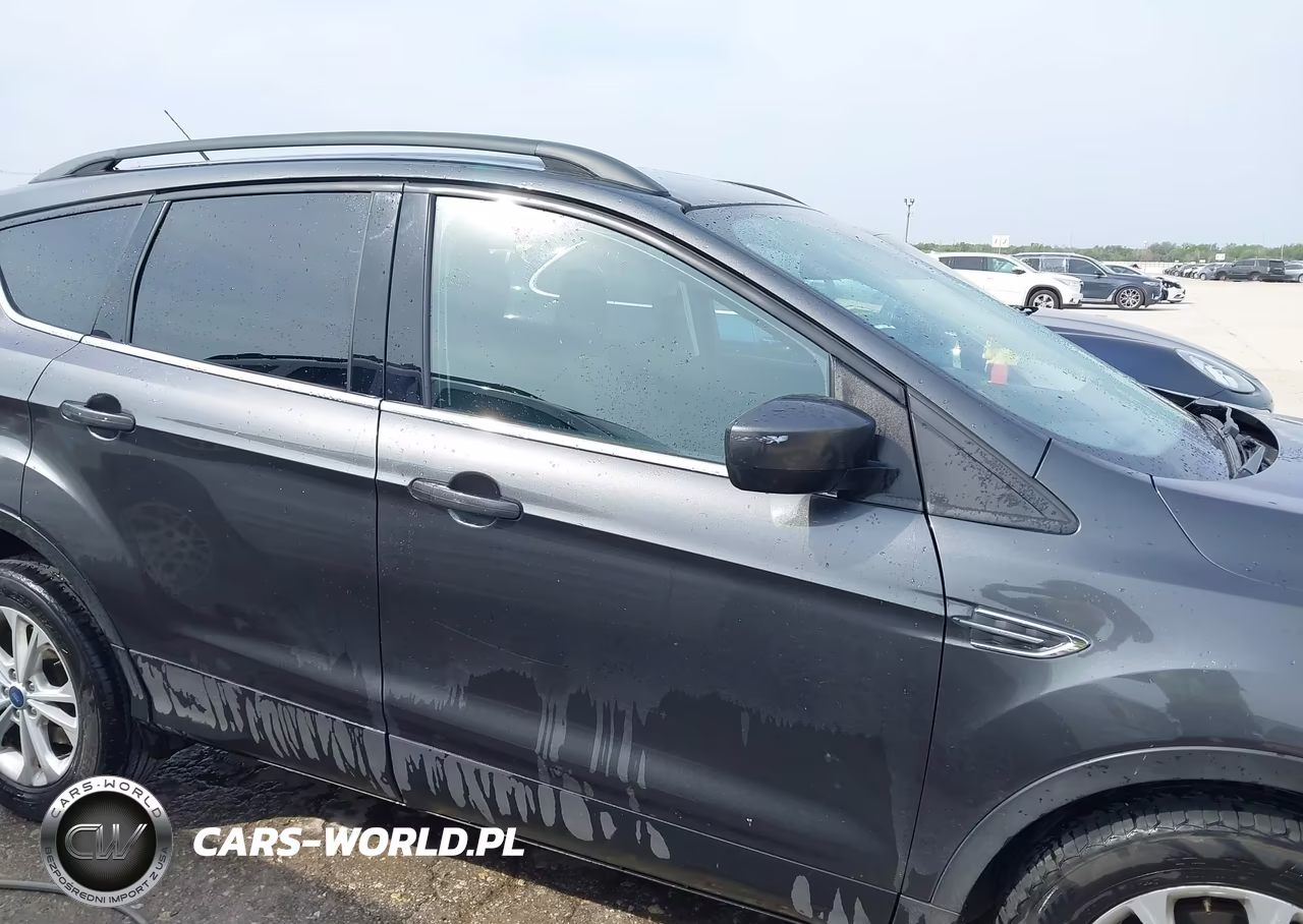 2018 Ford Escape Se VIN:1FMCU0GD4JUD07557 - 13