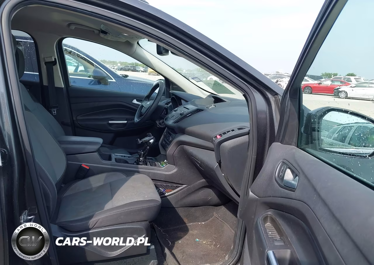 2018 Ford Escape Se VIN:1FMCU0GD4JUD07557 - 5