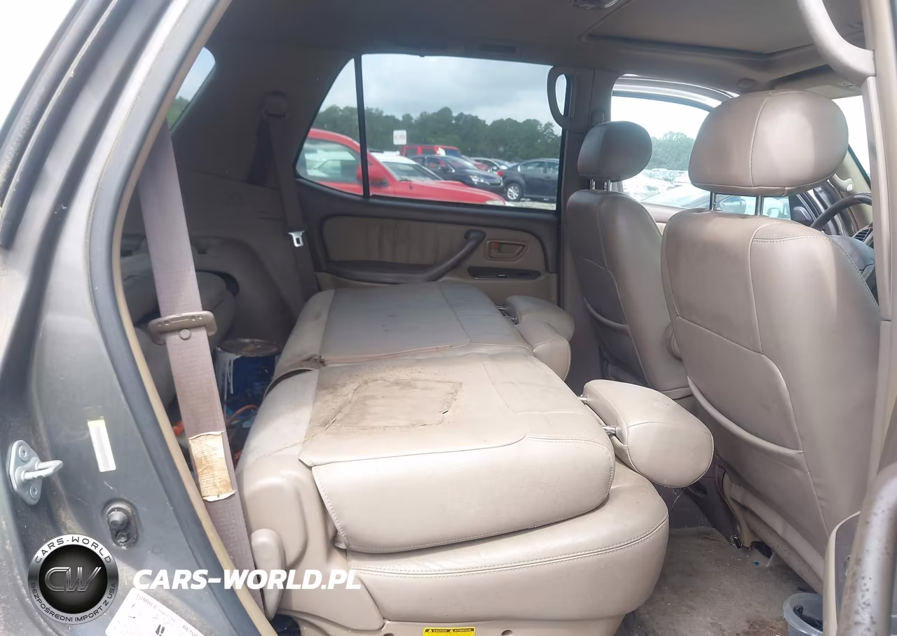 2004 Toyota Sequoia Limited V8 VIN:5TDZT38A84S235763 - 8