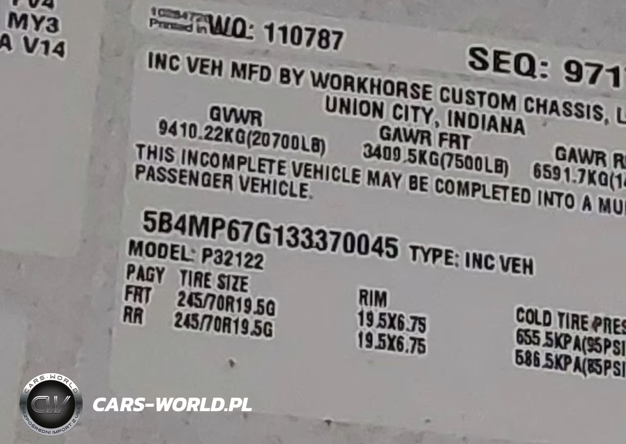 2003 Workhorse Custom Chassis Motorhome Chassis W22 VIN:5B4MP67G133370045 - 9