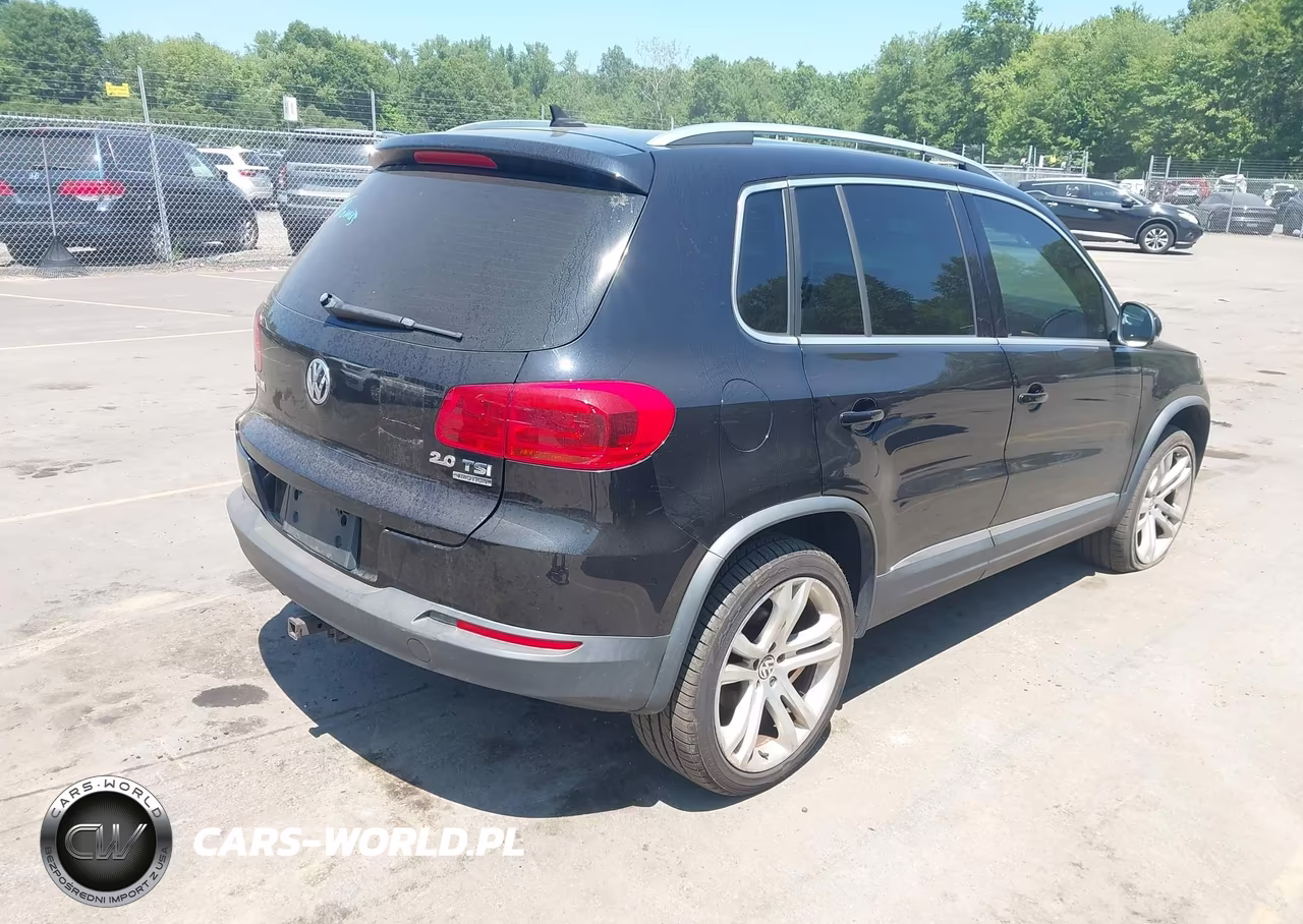 2013 Volkswagen Tiguan Sel VIN:WVGBV3AX4DW591102 - 4