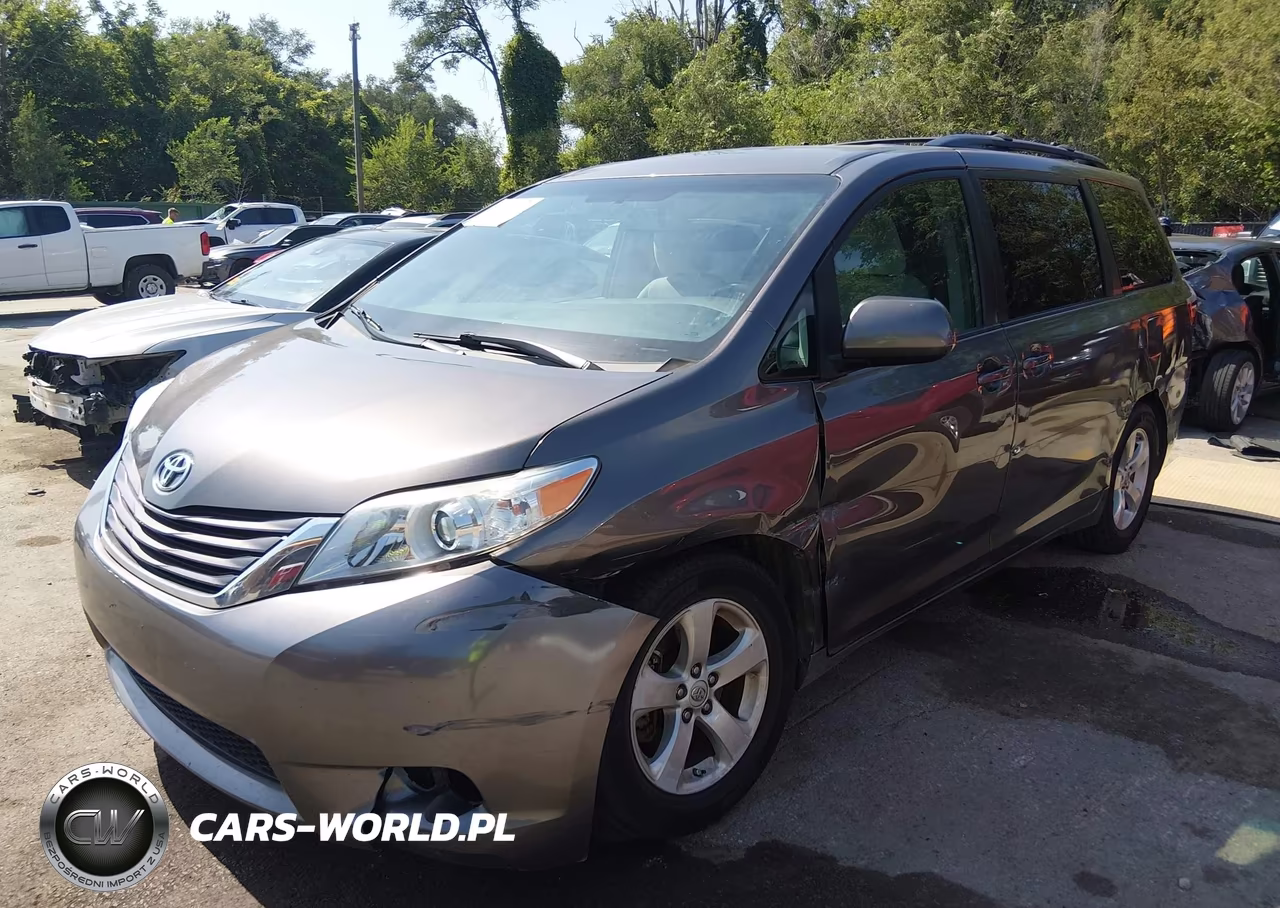 2016 Toyota Sienna Le 8 Passenger VIN:5TDKK3DC1GS732265 - 2