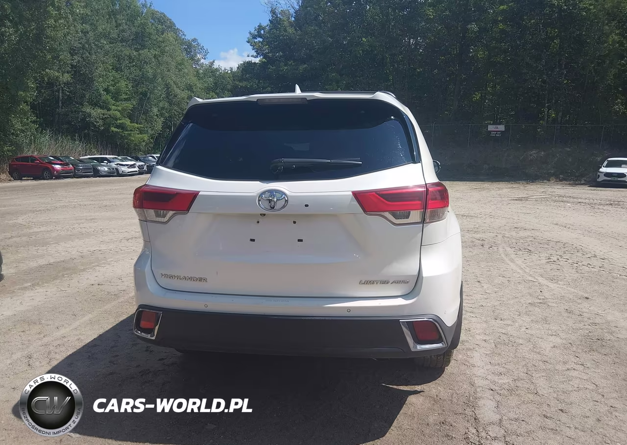 2018 Toyota Highlander Limited VIN:5TDDZRFH3JS894325 - 16