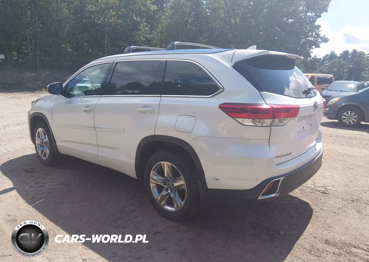 2018 Toyota Highlander Limited VIN:5TDDZRFH3JS894325 - 3