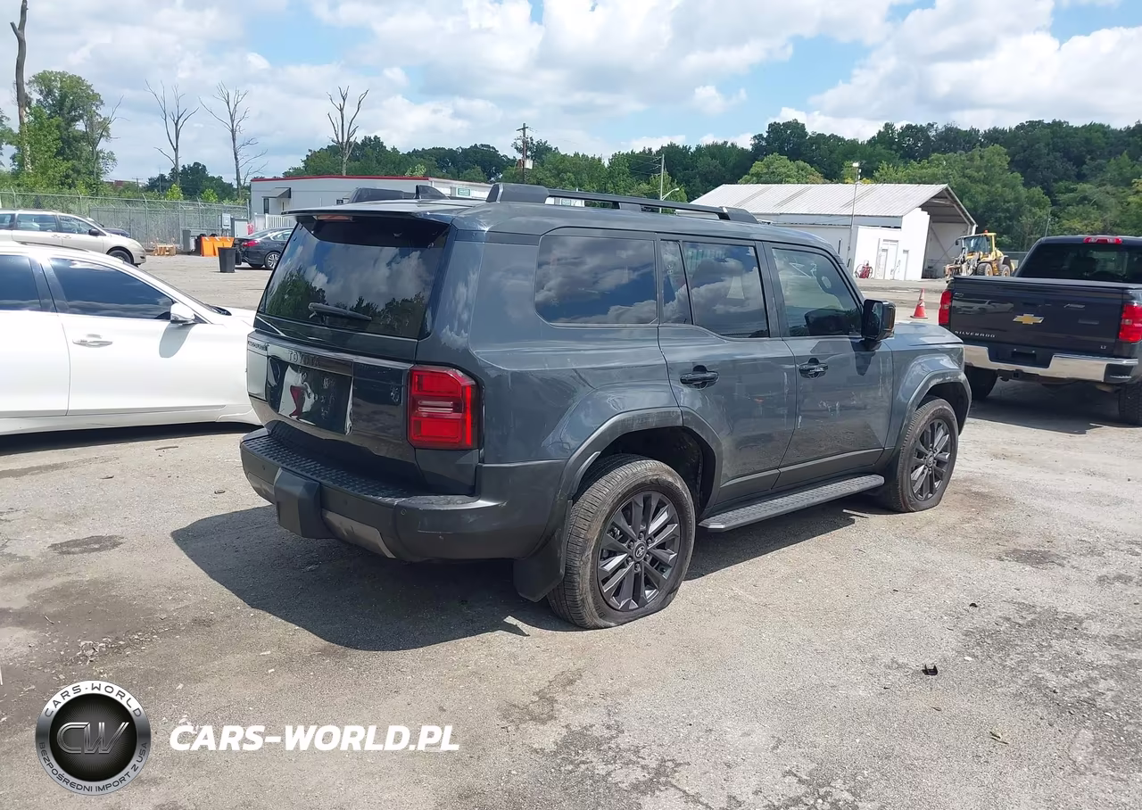 2024 Toyota Land Cruiser VIN:JTEABFAJ0RK003390 - 4
