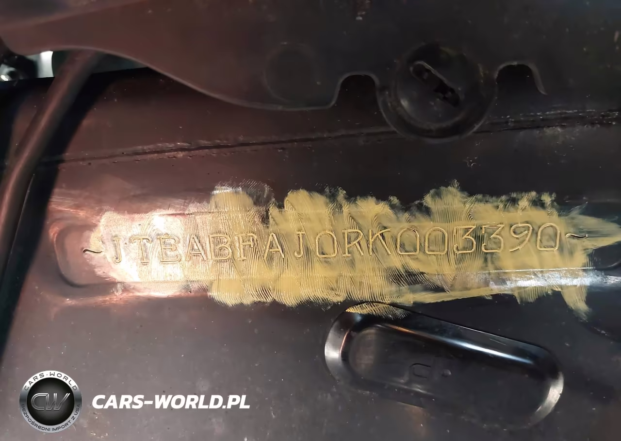 2024 Toyota Land Cruiser VIN:JTEABFAJ0RK003390 - 9