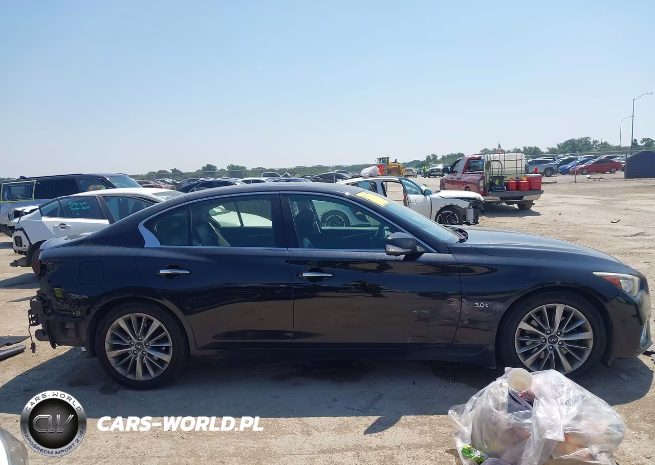 2018 Infiniti Q50 Luxe-Sport VIN:JN1EV7AP9JM361476 - 13