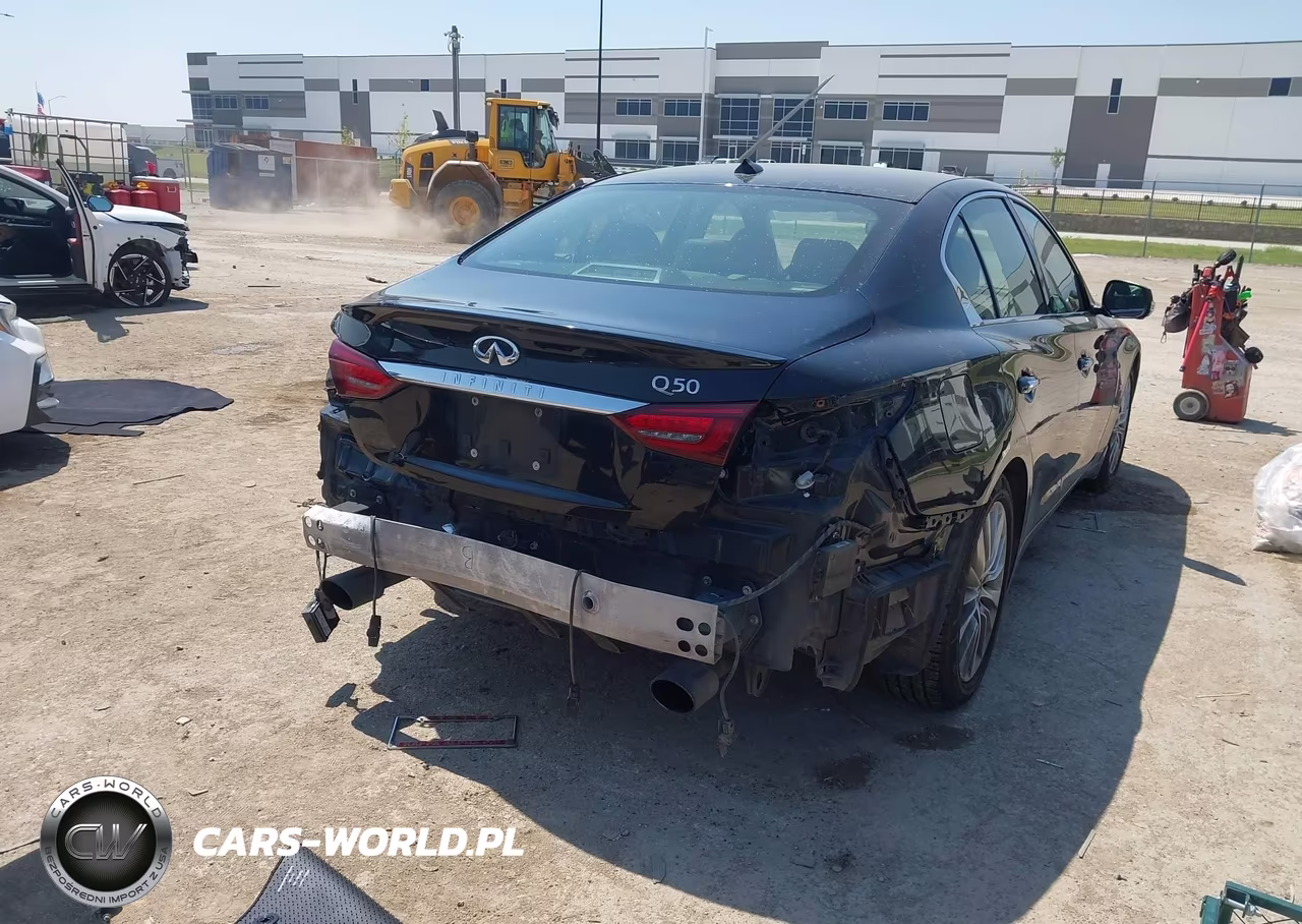 2018 Infiniti Q50 Luxe-Sport VIN:JN1EV7AP9JM361476 - 4