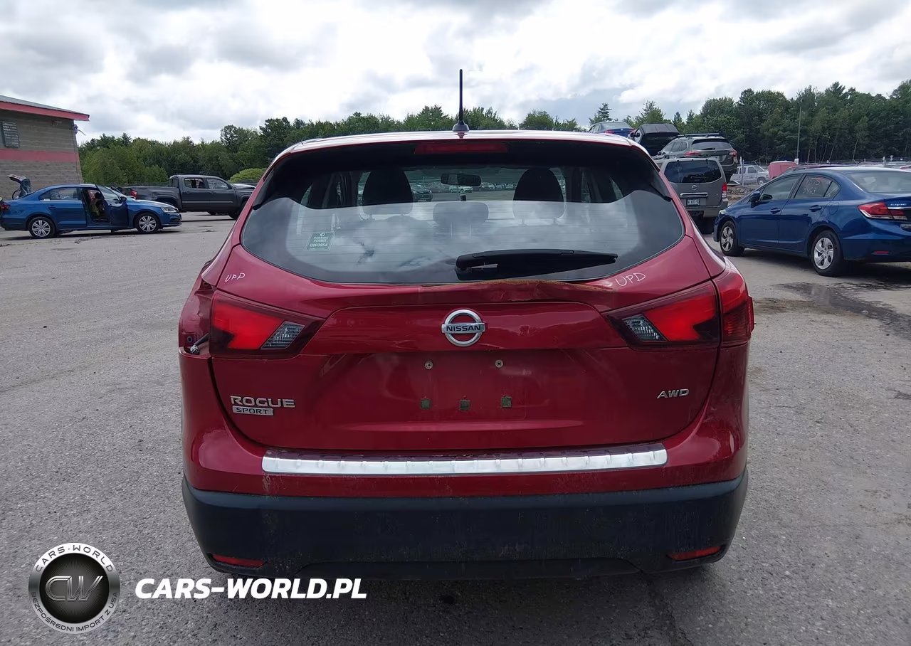 2018 Nissan Rogue Sport S VIN:JN1BJ1CR1JW252590 - 17