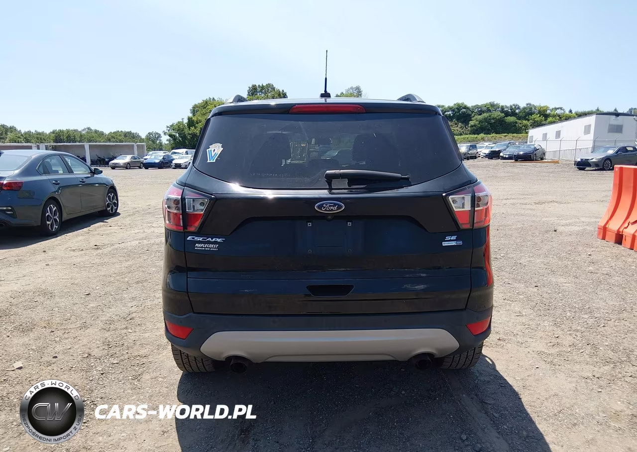 2017 Ford Escape Se VIN:1FMCU9GD9HUE82952 - 16