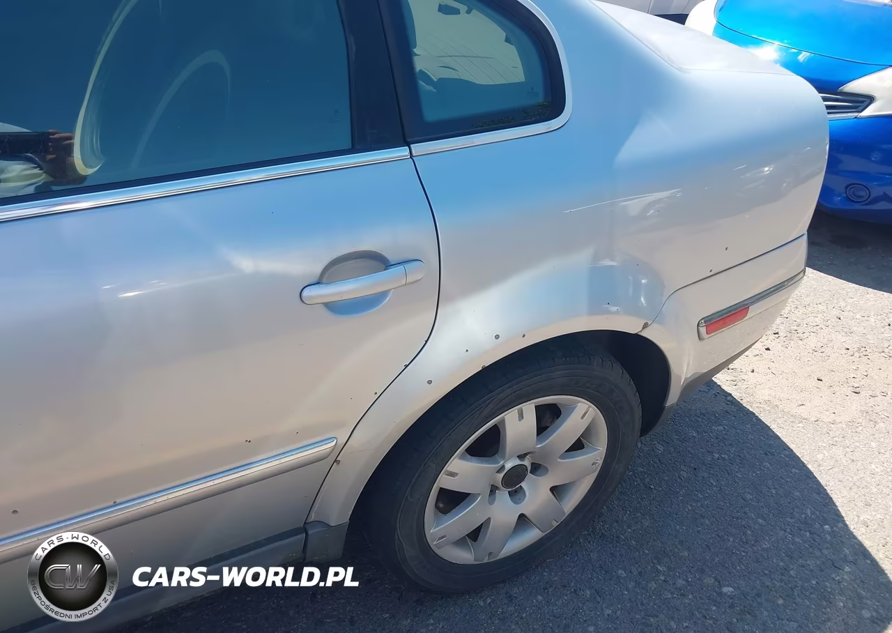 2003 Volkswagen Passat Glx VIN:WVWTH63B33P391226 - 6