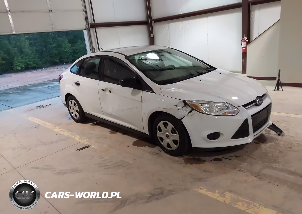 2014 Ford Focus S – zdjęcie 1 z 18