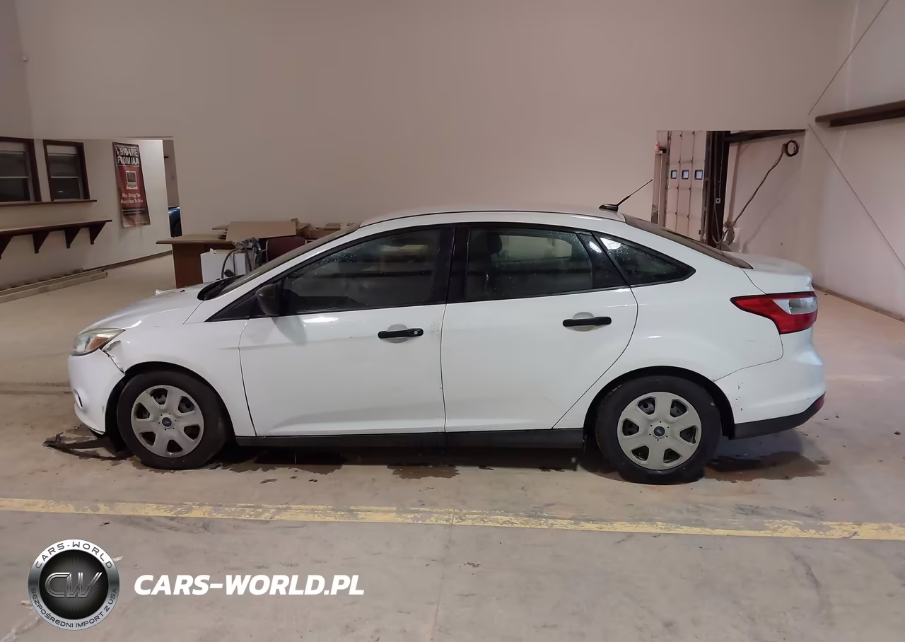 2014 Ford Focus S VIN:1FADP3E20EL323257 - 14