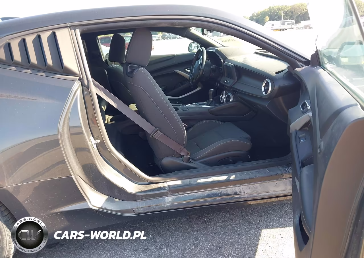 2016 Chevrolet Camaro 1Lt VIN:1G1FA1RS7G0132774 - 5