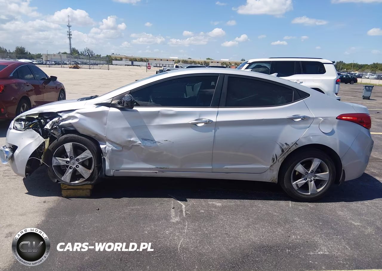 2013 Hyundai Elantra Gls VIN:KMHDH4AE6DU664065 - 6