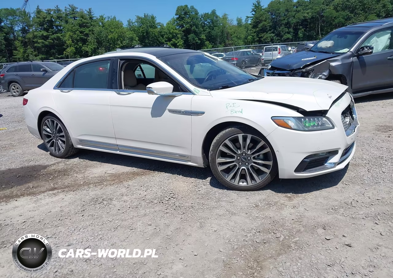 2018 Lincoln Continental Reserve
