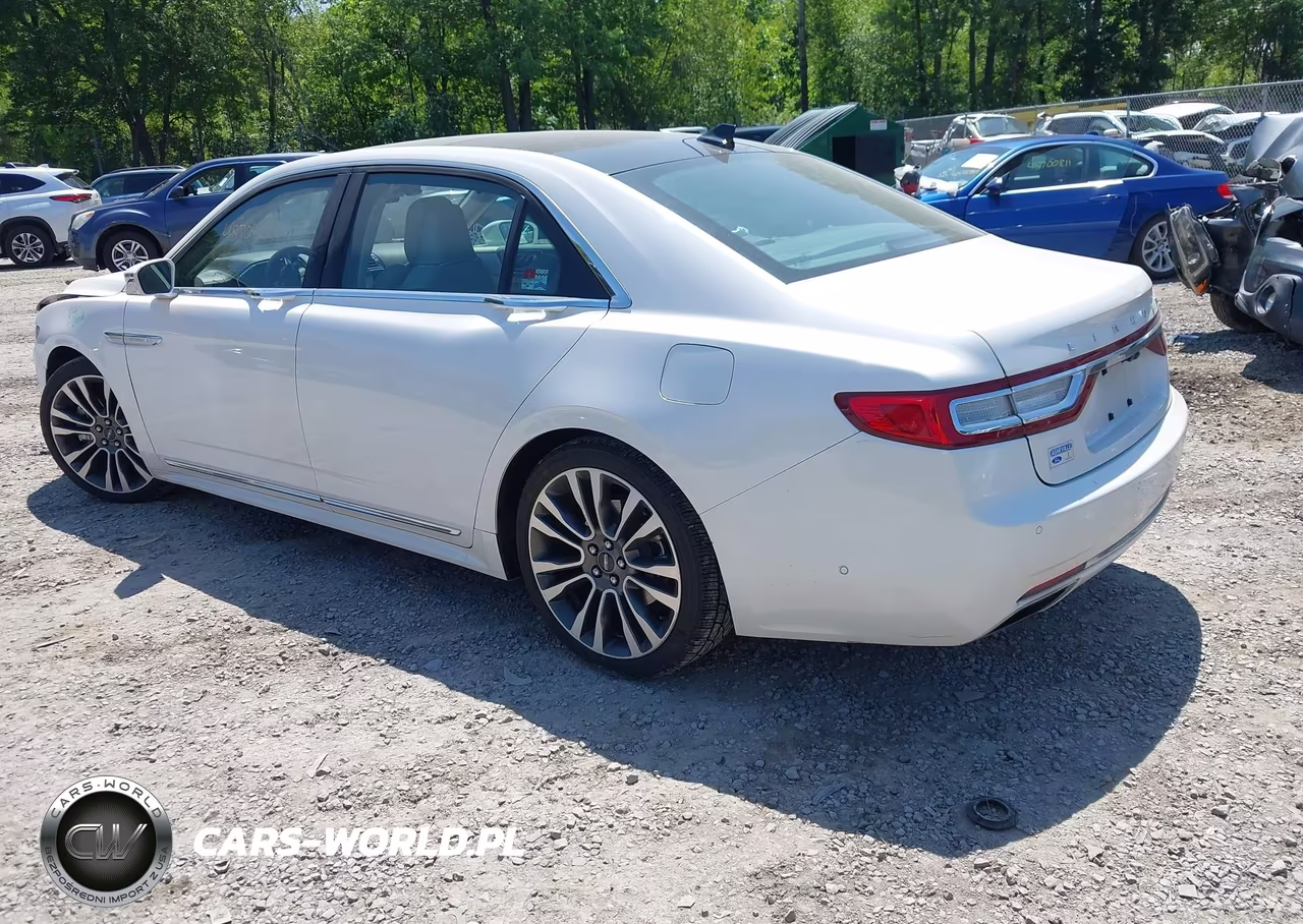 2018 Lincoln Continental Reserve VIN:1LN6L9NC4J5605700 - 3