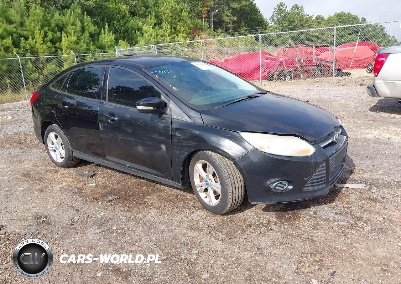 2013 Ford Focus Se VIN:1FADP3F2XDL213216 - 1