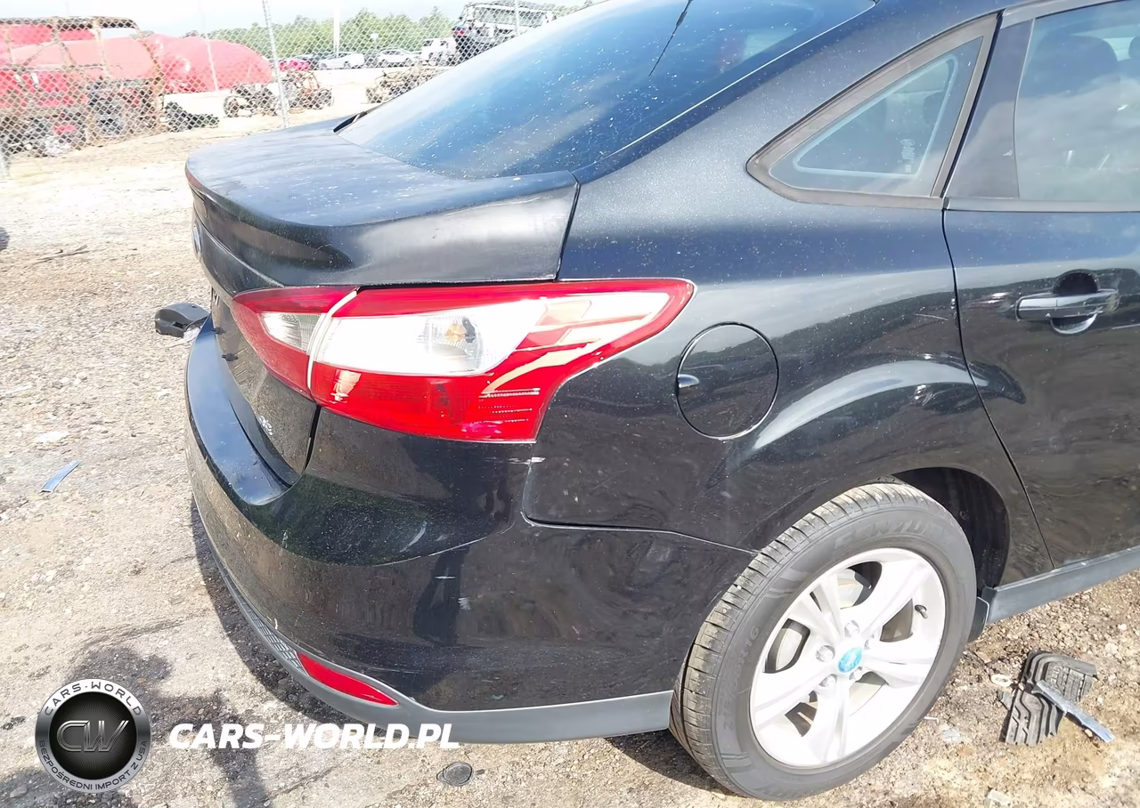 2013 Ford Focus Se VIN:1FADP3F2XDL213216 - 13